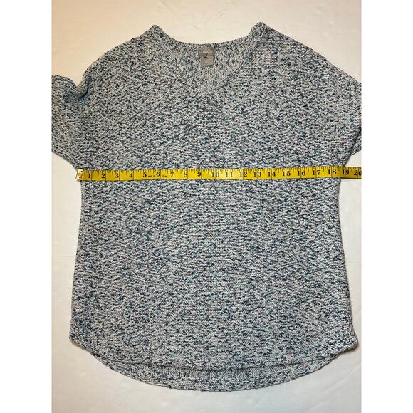 Chico’s V-Neck Pullover Sweater Size 0 US Small White Green Pink Shine Shimmer - Picture 5 of 7